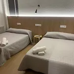 Uria ゲストハウス サラマンカ