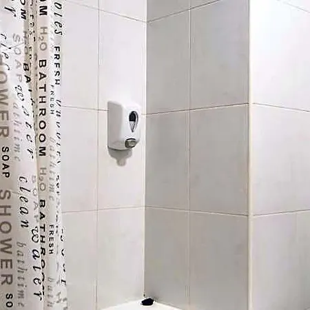 Uria 2* سلامنكا