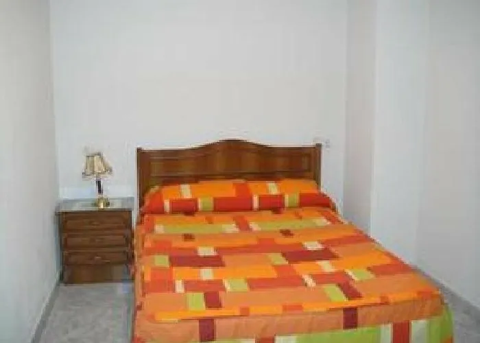 Uria Πανσιόν 2*