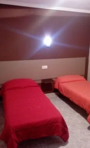 Uria Πανσιόν 2*